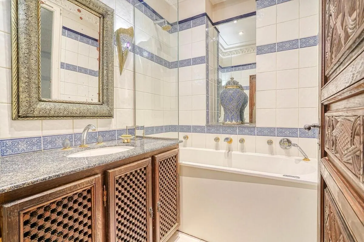 Marrakech Suite Champs Elysees Párizs Franciaország